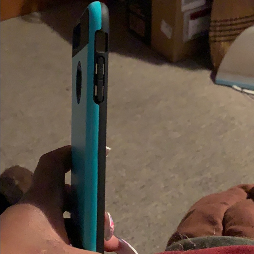 iPhone 7/8 plus hard brushed case - Picture 4 of 5